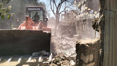 محافظ أسيوط يعلن مواصلة جهود إزالة التعديات وإزالة 18 حالة تعدٍ بساحل سليم والغنايم