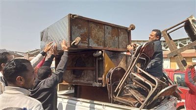 تحرير 50 محضر إشغالات وإزالة تعديات الباعة الجائلين على حرم الطريق بأسيوط