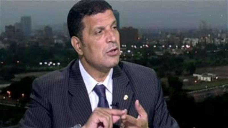 الدكتور مختار غباشي