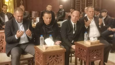 أشرف زكي يعلن وفاة الفنان فاروق عطية