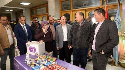 إطلاق حملة توزيع 5 آلاف كرتونة رمضان على الأسر الأولى بالرعاية بأسيوط