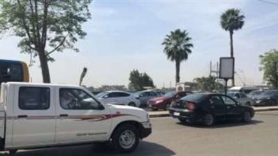 النشرة المرورية.. زحام على الطرق الرئيسية فى شوارع القاهرة والجيزة