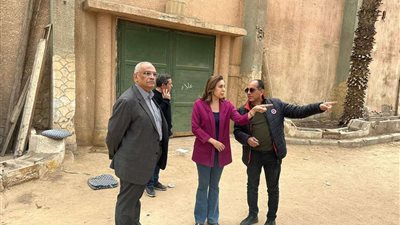 وزيرة الثقافة تتوجه إلى موقع حريق 