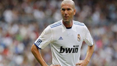 عودة النجم الفرنسي زيدان لصدارة المرشحين لتدريب ريال مدريد