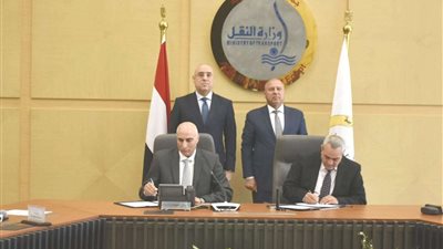 وزيرا النقل والاسكان يشهدان توقيع بروتوكول تعاون في مجال النقل البري داخل المدن الجديدة