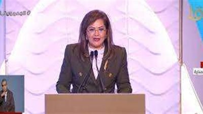 وزيرة التخطيط للرئيس السيسي: يكفي أنك أطلقت على المرأة المصرية عظيمات مصر