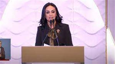 عقد من الإنجازات.. 50 تكليفًا رئاسيًا و26 قانونًا و12 قرارًا لتمكين المرأة