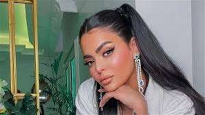 أسماء جلال تقلد رقصة  The Routine في مسلسل 