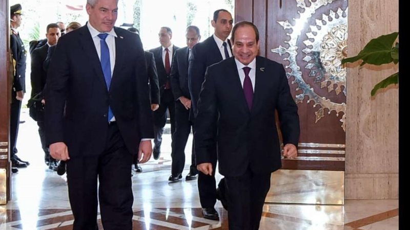 الرئيس السيسي والمستشار
