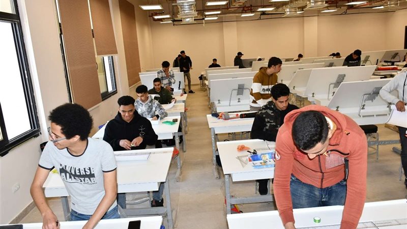 جامعة الاسماعيلية