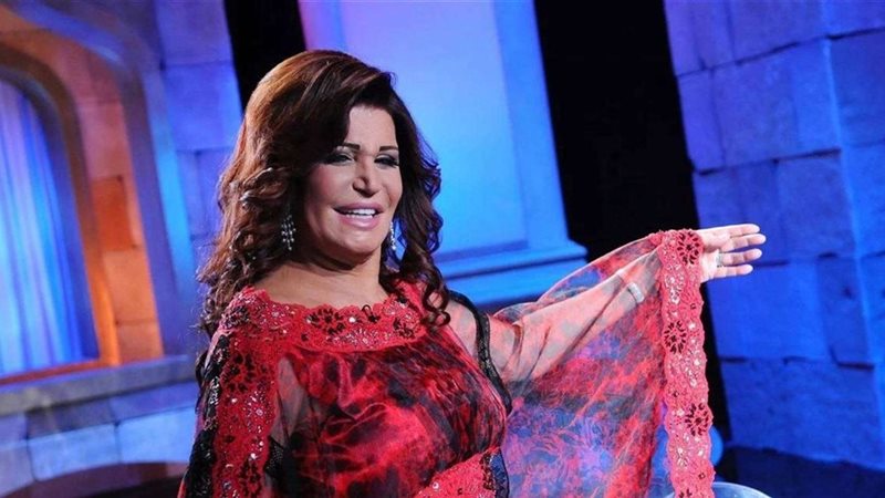نجوي فؤاد