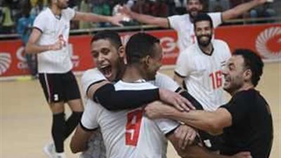 منتخب رجال الطائرة يلحق بالسيدات ويحصد ذهبية دورة الألعاب الأفريقية