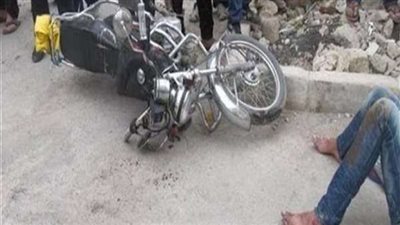 مصرع شخص وإصابة آخر في انقلاب موتوسيكل على طريق بلبيس بالشرقية