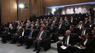بحضور نخبة من الوزراء.. 