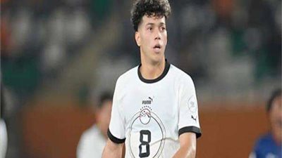 إصابة إمام عاشور خلال مباراة مصر ونيوزيلندا واستبداله بحمدي فتحي