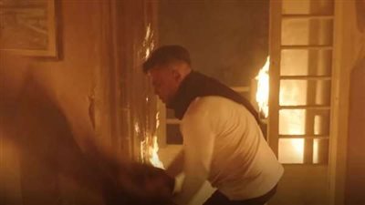 الحلقة الأولي من مسلسل كوبرا.. النيران تحرق منزل محمد إمام