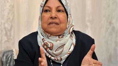 سعاد صالح: لا يوجد نص يحرم تناول الحشيش ولكن يقاس بالخمور