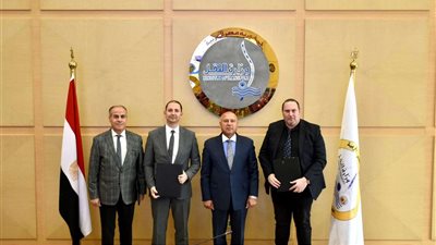 النقل توقيع مذكرة تفاهم لإنشاء منطقة صناعية لوجيستية تركية بالمنطقة الإقتصادية بجرجوب