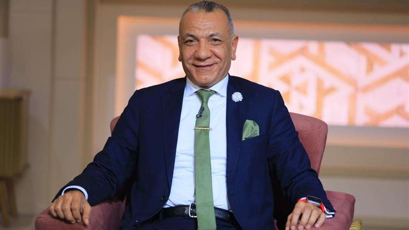الدكتور إيهاب هيكل