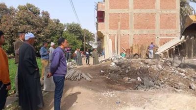 زراعة أسيوط تزيل حالة تعدي على أرض زراعية بأبوتيج