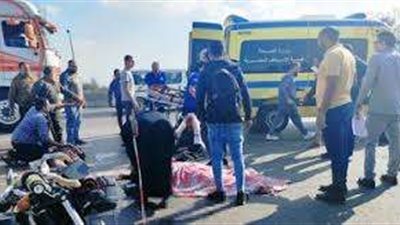 إصابة 5 أشخاص في حادث تصادم سيارتين بمحور الضبعة الصحراوي