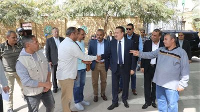 محافظ المنوفية يتفقد اصطفاف سيارات جهاز مشروعات الخدمة الوطنية