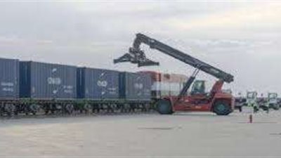 خاص| خبير اقتصادي: مصر تتصدر إنشاء العديد من الموانئ الجافة منها العاشر من رمضان