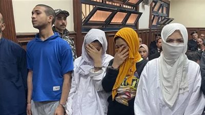 بدء جلسة النطق بالحكم علي المتهمين بقتل القائد اليمني