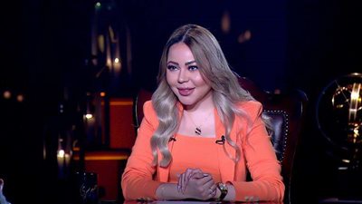 لجين عمران ضيفة أسما إبراهيم في «حبر سري» اليوم