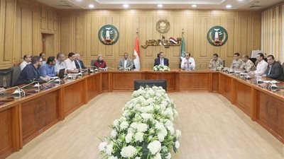 محافظ المنوفية يتابع معدلات إنجاز مشروعات المبادرة الرئاسية 