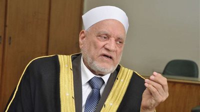 ليسوا شيوخ السلطان.. أحمد عمر هاشم بمملكة الدراويش: الدعوة للحاكم واجبة ليس محاباة له