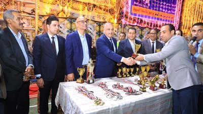 محافظ سوهاج يشهد فعاليات ختام الدورة الرمضانية بمركز شباب الصلعا