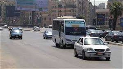 كثافة مرورية عالية تشهدها معظم محاور القاهرة والجيزة
