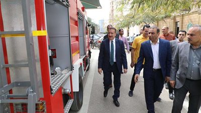 محافظ المنوفية يشهد استلام سيارتي إطفاء لدعم الحماية المدنية