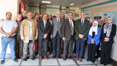 رئيس جامعة المنوفية يهنئ منسوبي الجامعة والعاملين بالإدارة العامة بعيد الفطر