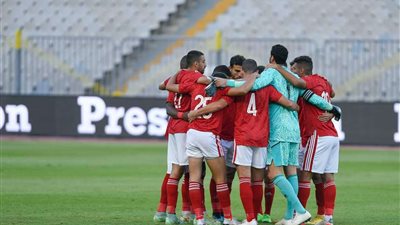 كهربا وموديست يقودان تشكيل الأهلي أمام إنبي بالدوري