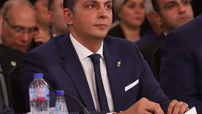 أحمد عبدالجواد: الشعب اختار السيسي لإصراره على استكمال الإنجازات