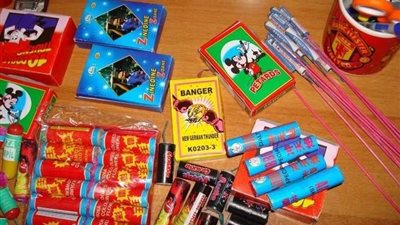 ضبط 15 آلف قطعة ألعاب نارية في الوادى الجديد