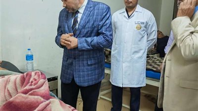 نائب جامعة الأزهر  بأسيوط يتأكد من مدى جهازية المستشفى للتعامل خلال إجازة عيد الفطر المبارك