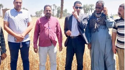 وكيل زراعة أسيوط يتفقد غرف عمليات الإدارات