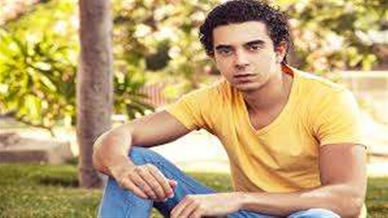 أدهم صالح