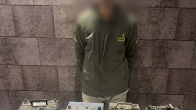 سقوط عاطل لسرقته 4 بطاريات سيارات بمنطقة الزيتون