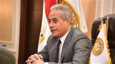 وزير العمل: الخميس المقبل إجازة مدفوعة الأجر للعاملين بالقطاع الخاص