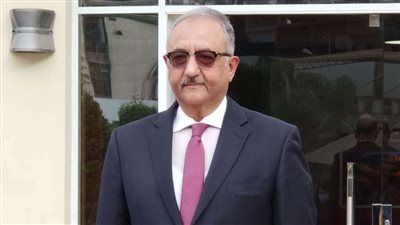 رئيس البنك يكشف حقيقة اهتمام الأهلي بضم أسامة فيصل