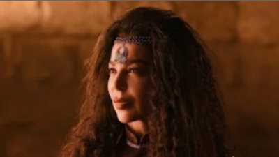 إصابة ودموع وخوف.. سوزان نجم الدين تكشف أسرار 