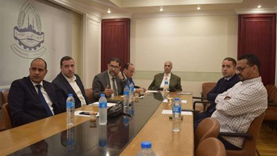 شُعبة مقدمي الخدمات التعليمية ترفع مذكرة عاجلة لـ