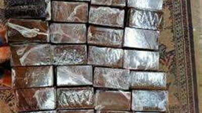 القبض على عنصر إجرامي بحوزته 120 طربة حشيش بمطروح