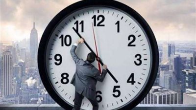 عاجل| زود ساعتك 60 دقيقة.. موعد بدء تطبيق التوقيت الصيفي 2024