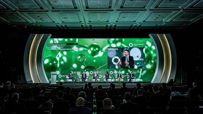 قمة الهيدروجين الأخضر تضع خارطة طريق لبناء اقتصاد طاقة المستقبل