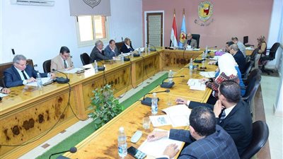 مد فترة قبول طلبات المتقدمين للتسجيل بالدراسات العليا والبحوث البيئية بجامعة سوهاج